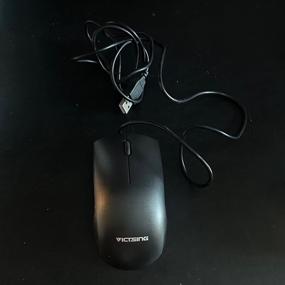 VicTsing Black Wired Mouse